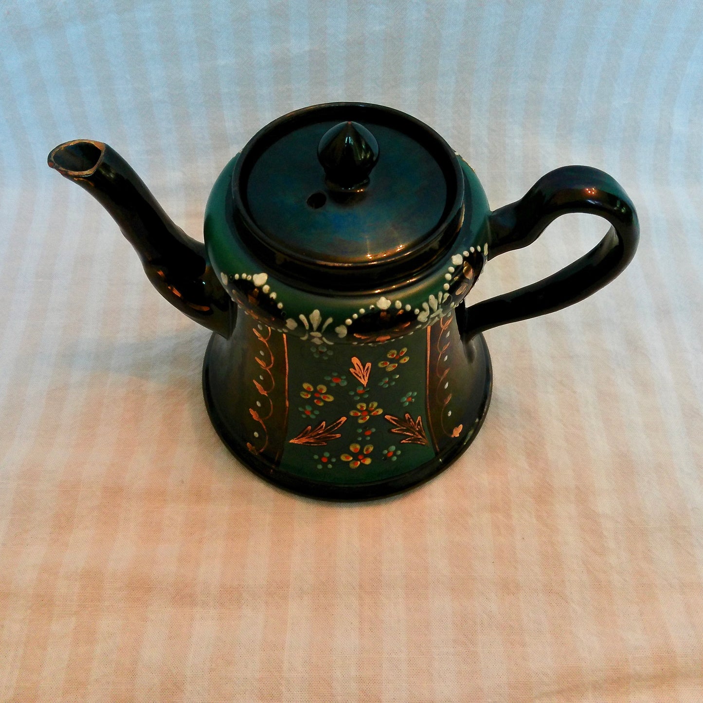 23 Antique Victorian Jackfield Teapot, Made in England