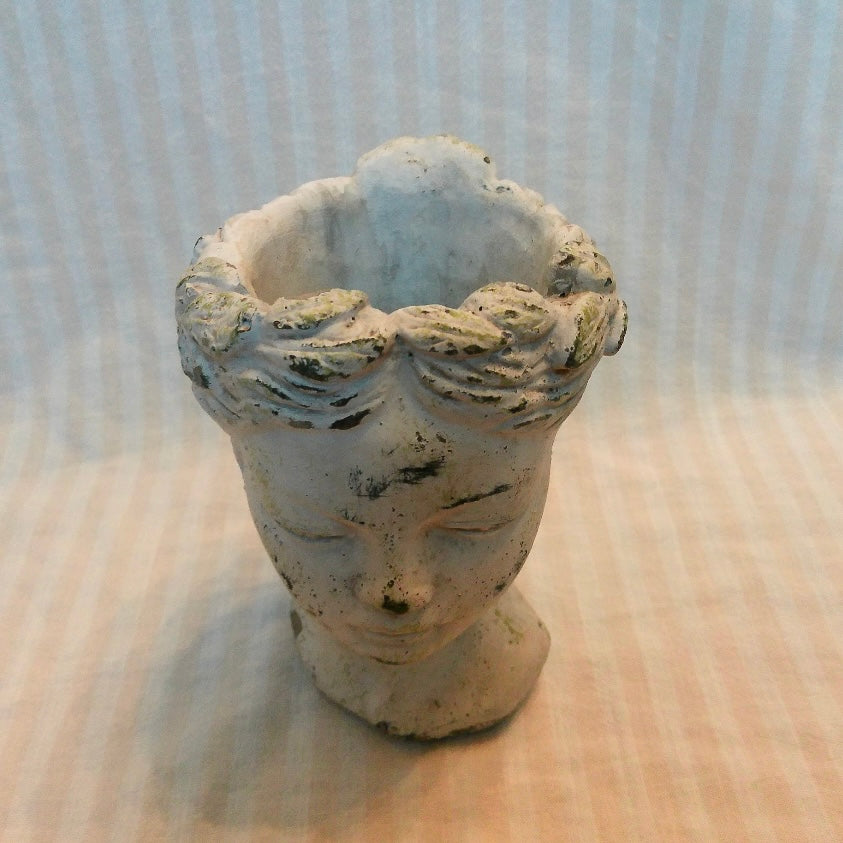 03 Concrete Planter Bust