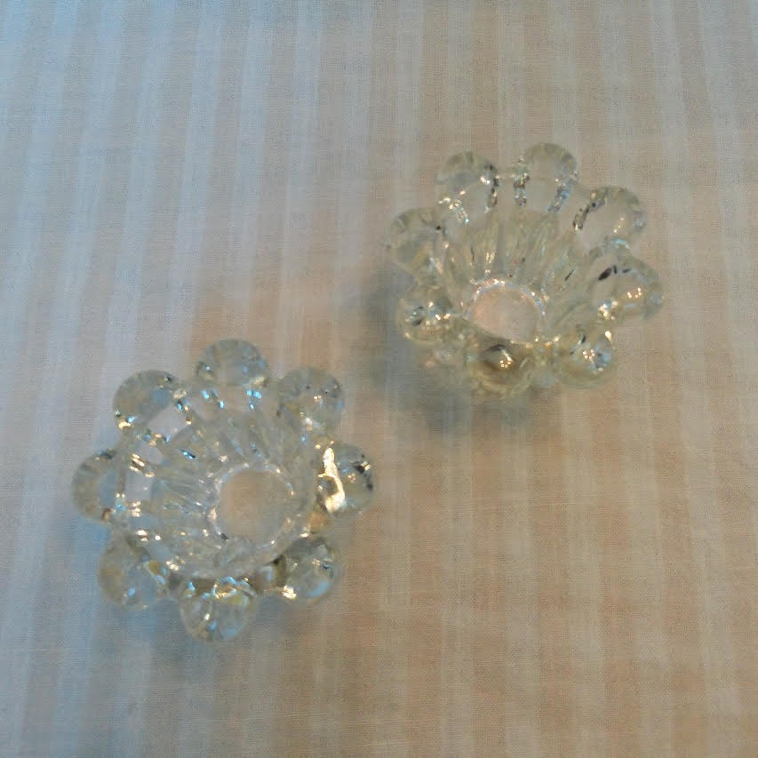 09 Flower-shaped Glass Candleholders